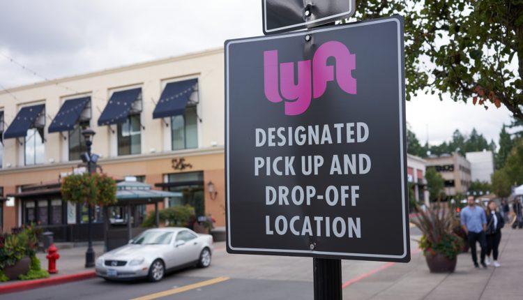Lyft pick-up location in Tigard, Oregon
