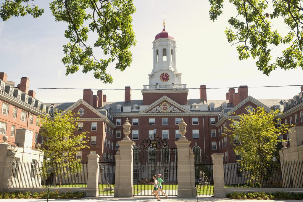 Harvard Offers Free College for Students from Families Earning $100K or Less