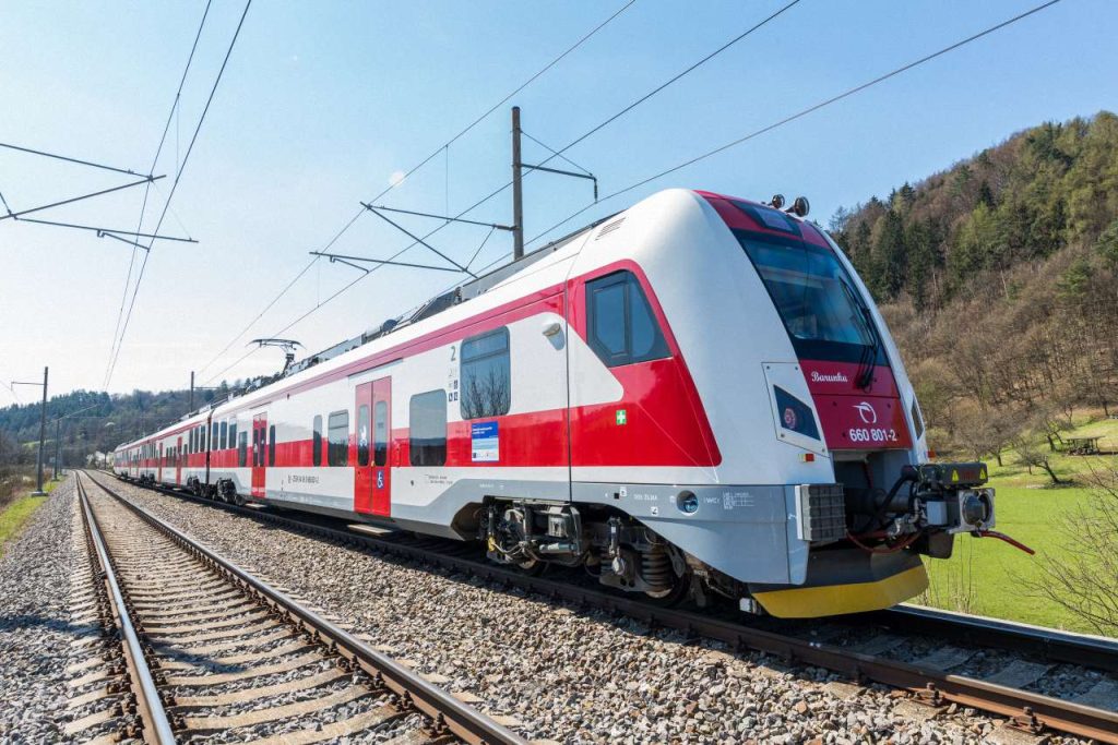 Slovakia’s ZSSK Invests EUR 332 Million in 36 Škoda Battery Trains